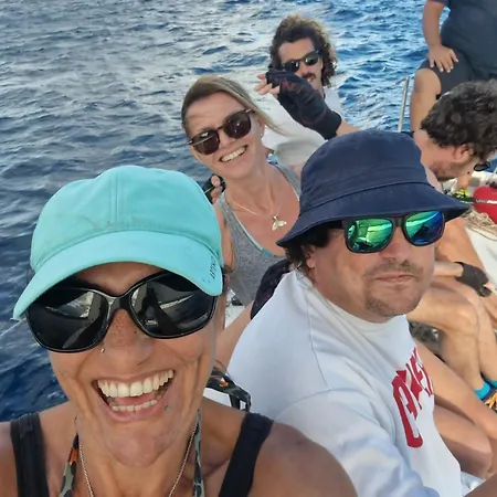 Backpackerroom's * La Santa