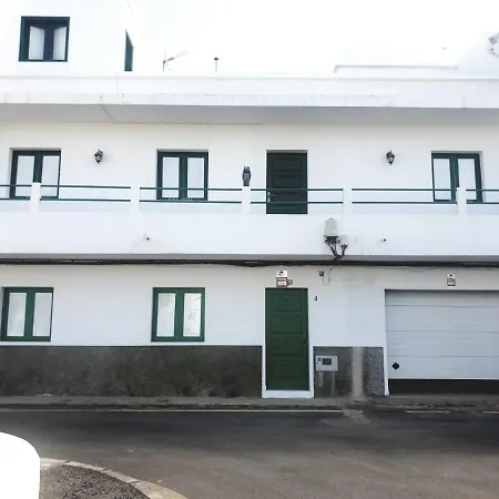 Backpackerroom's לינה וארוחת בוקר *