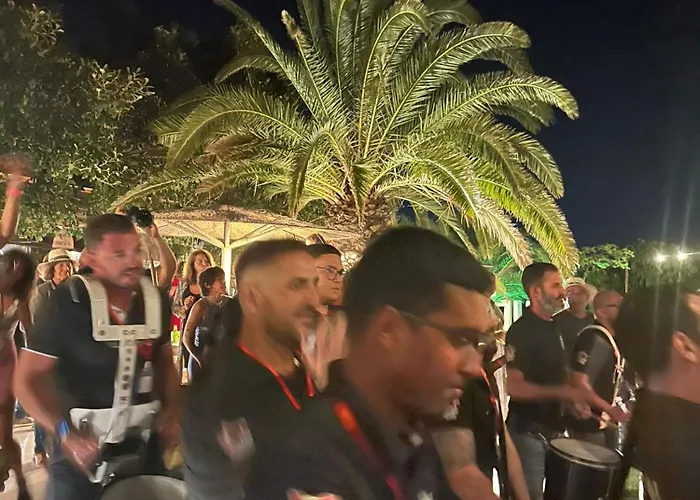 Backpackerroom's La Santa